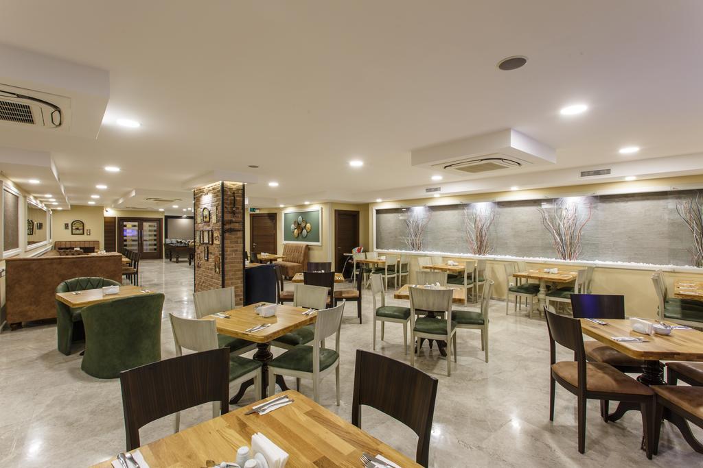 Antroyal Hotel Antalya Extérieur photo