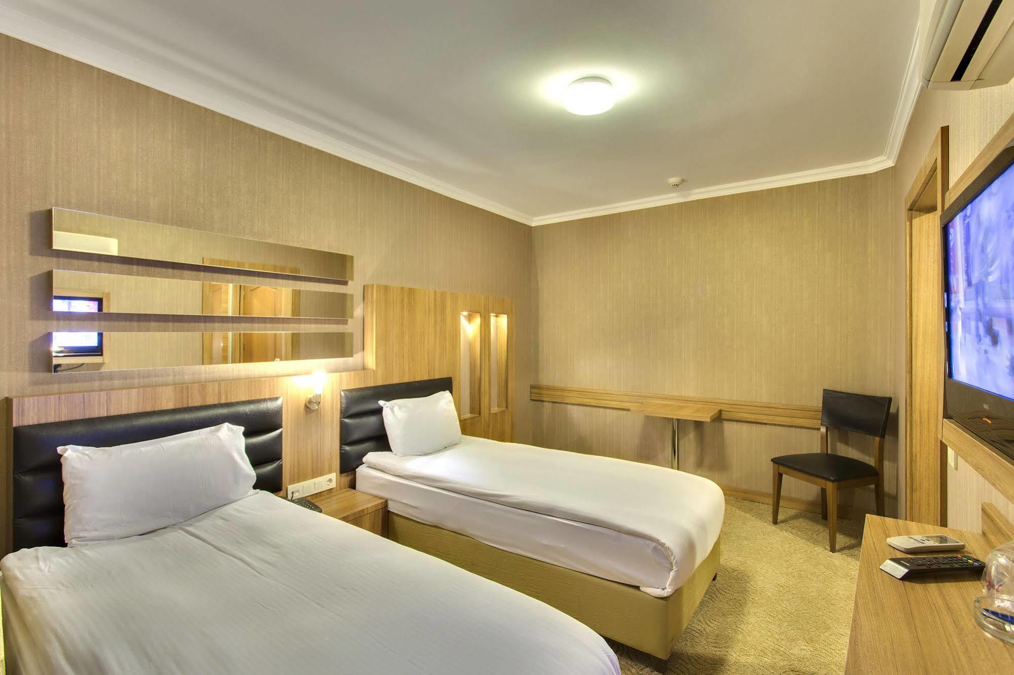 Antroyal Hotel Antalya Extérieur photo